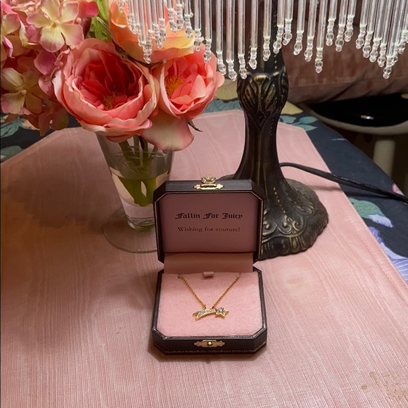 Juicy Couture Shooting Star Wish Necklace - Picture 2 of 4